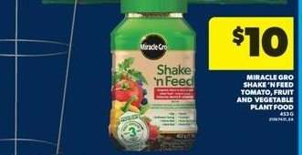Miracle Gro Shake 'n Feed
